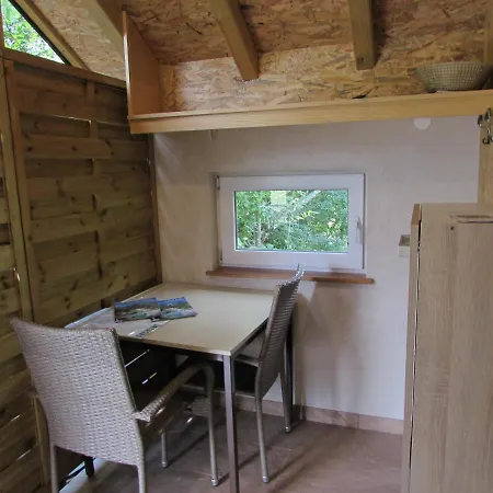 Glamping Narnia Bovec