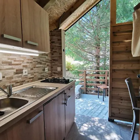 Glamping Narnia Appartement Bovec