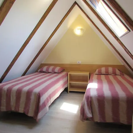 Glamping Narnia * Bovec