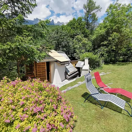 Glamping Narnia Apartment Bovec