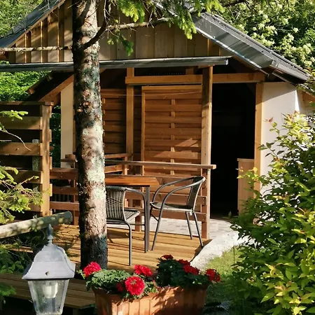 Glamping Narnia Bovec