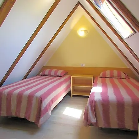Glamping Narnia
